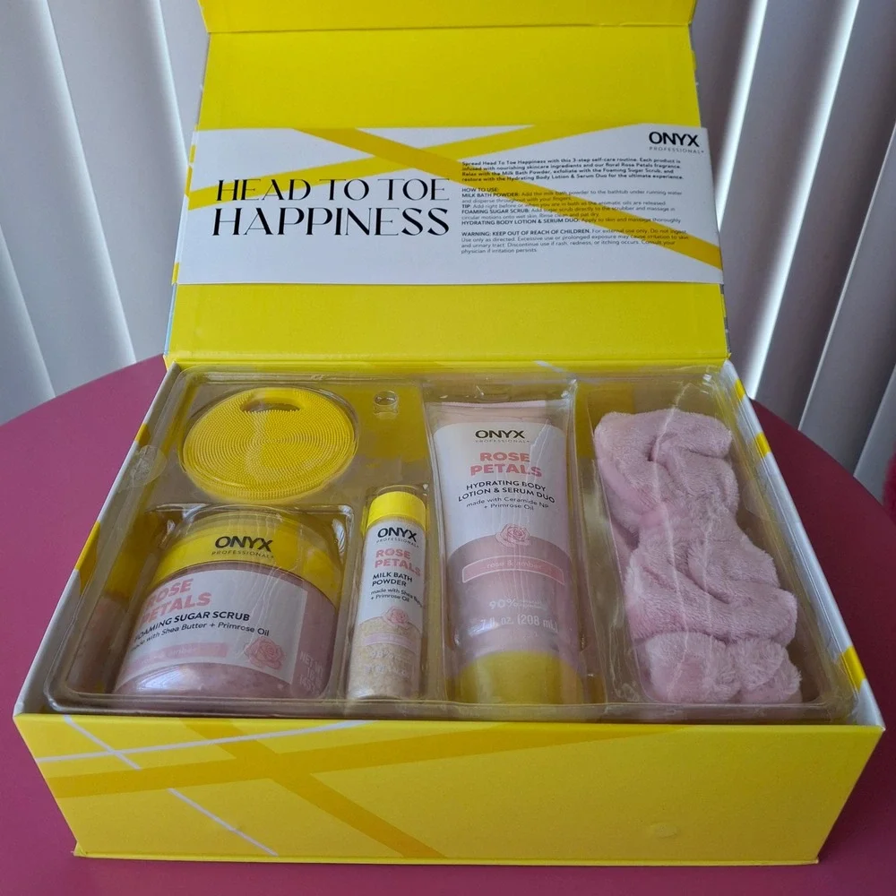 Onyx Professional Sugar Scrub Body Lotion Rose Petals‎ Care Essentials Gift Set